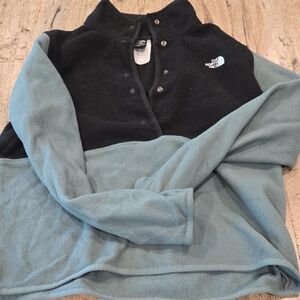 The North Face Black and Teal Snap Fleece Pullover